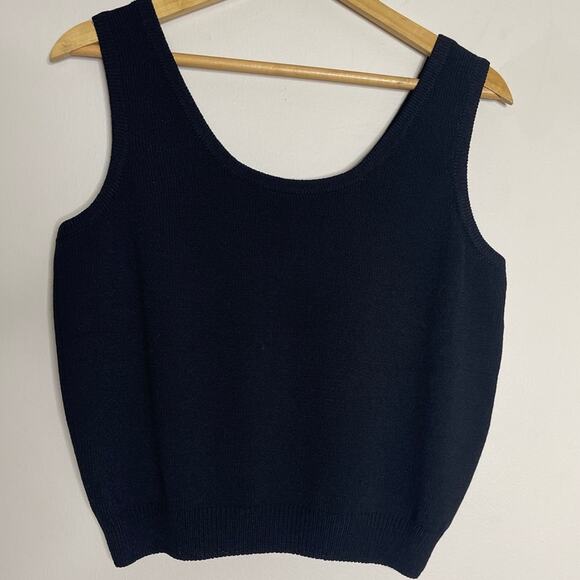 St. John Basics Santana Knit Sleeveless Scoop Neck Sweater Black Size M - Picture 3 of 5
